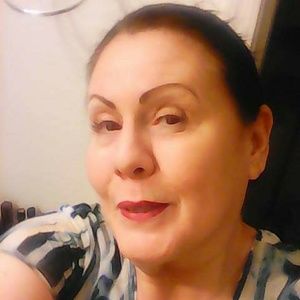 Meet your Posher, Lydia